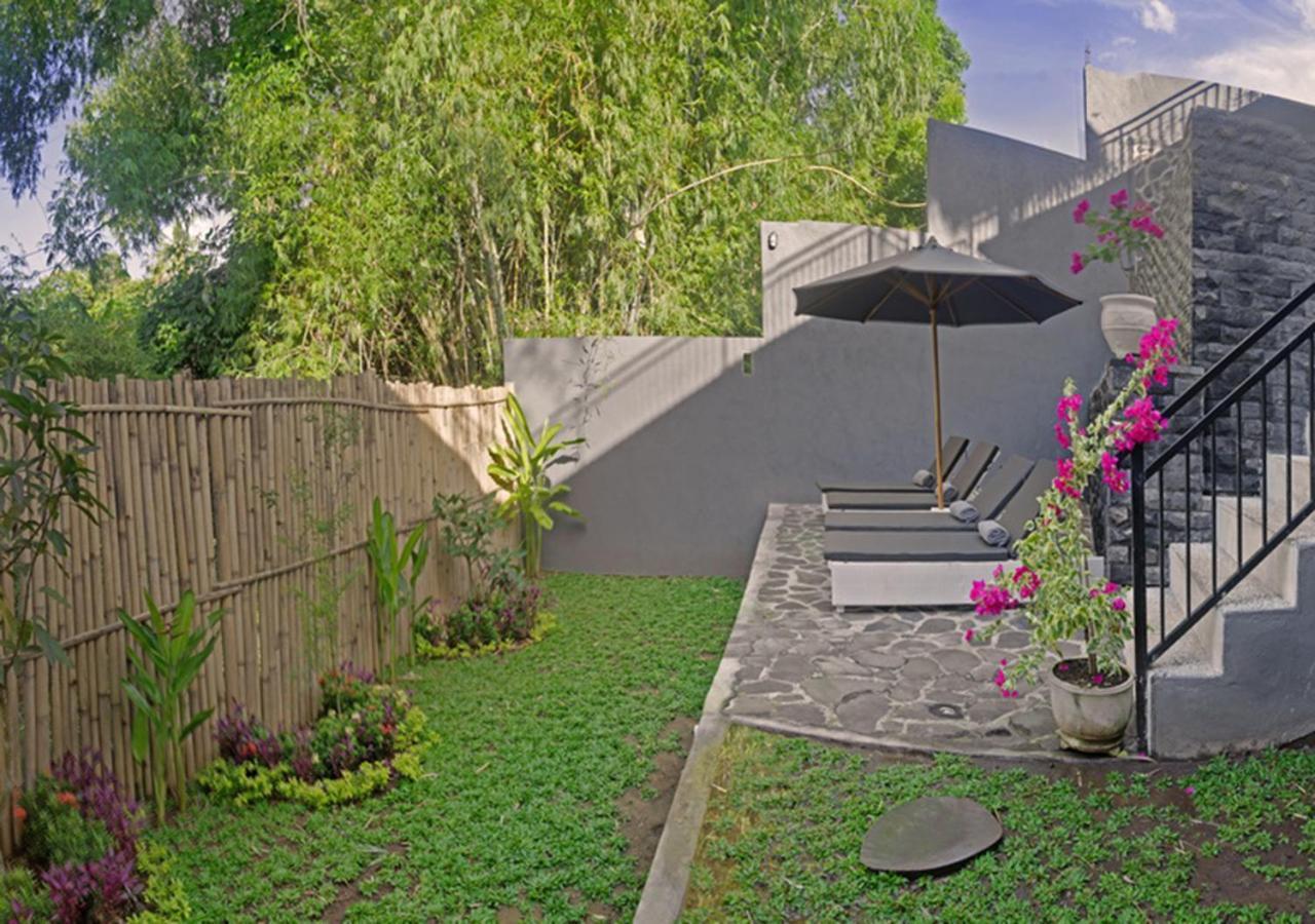 Villa Manayasa Lovina Exterior foto